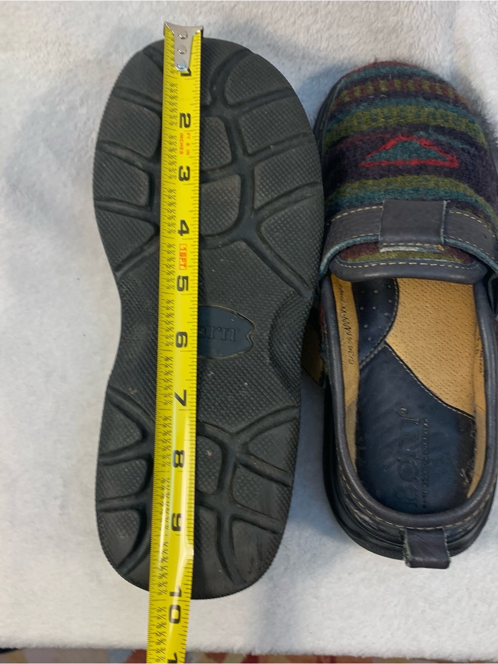 Born Navajo Aztec Wool-Pattern Slip-On Loafers with Leather Trim Size 6 - Picture 5 of 14
